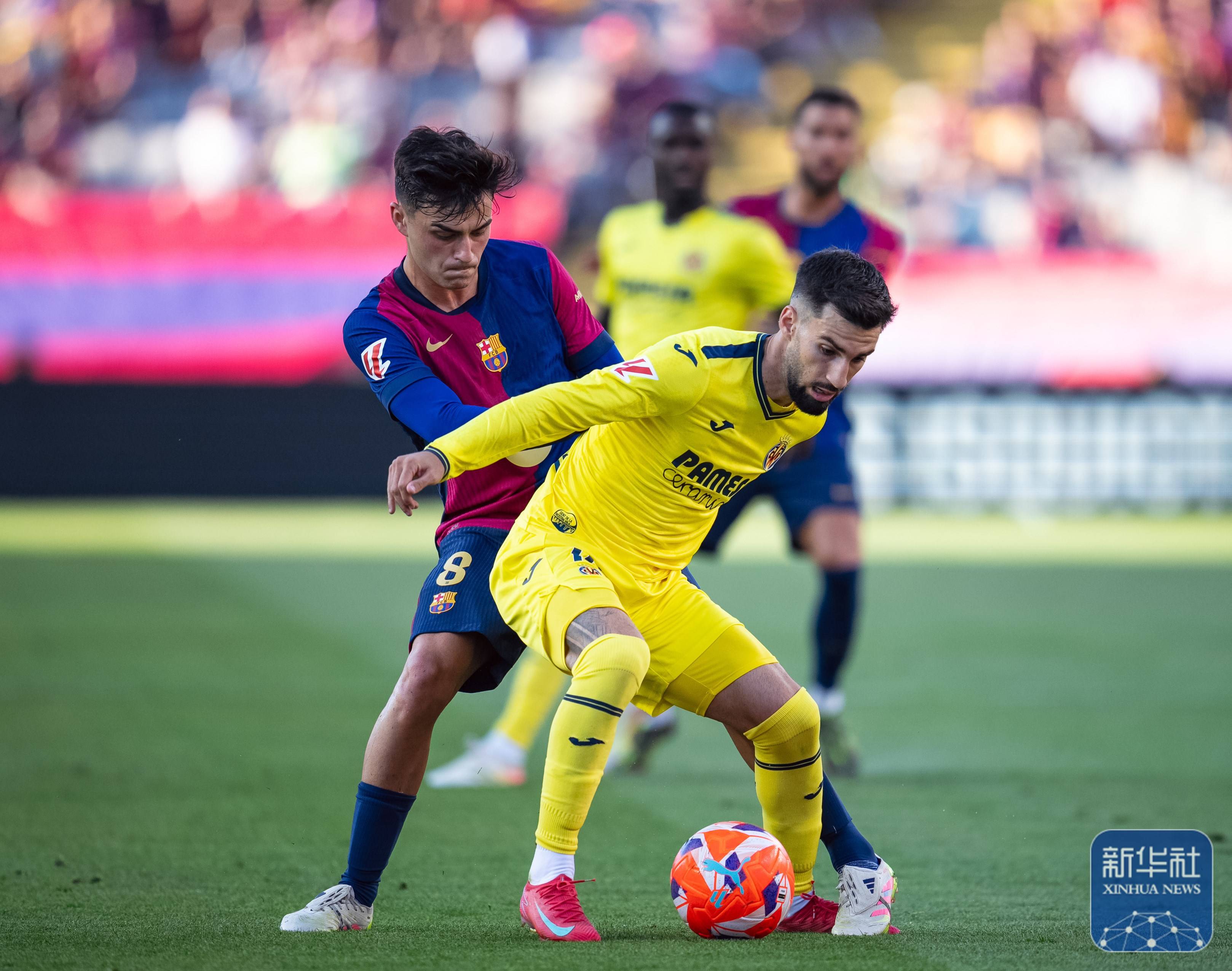 关于巴塞罗那战平比利亚雷亚尔,暂居联赛领头羊的信息 关于巴塞罗那战平比利亚雷亚尔,暂居联赛领头羊的信息