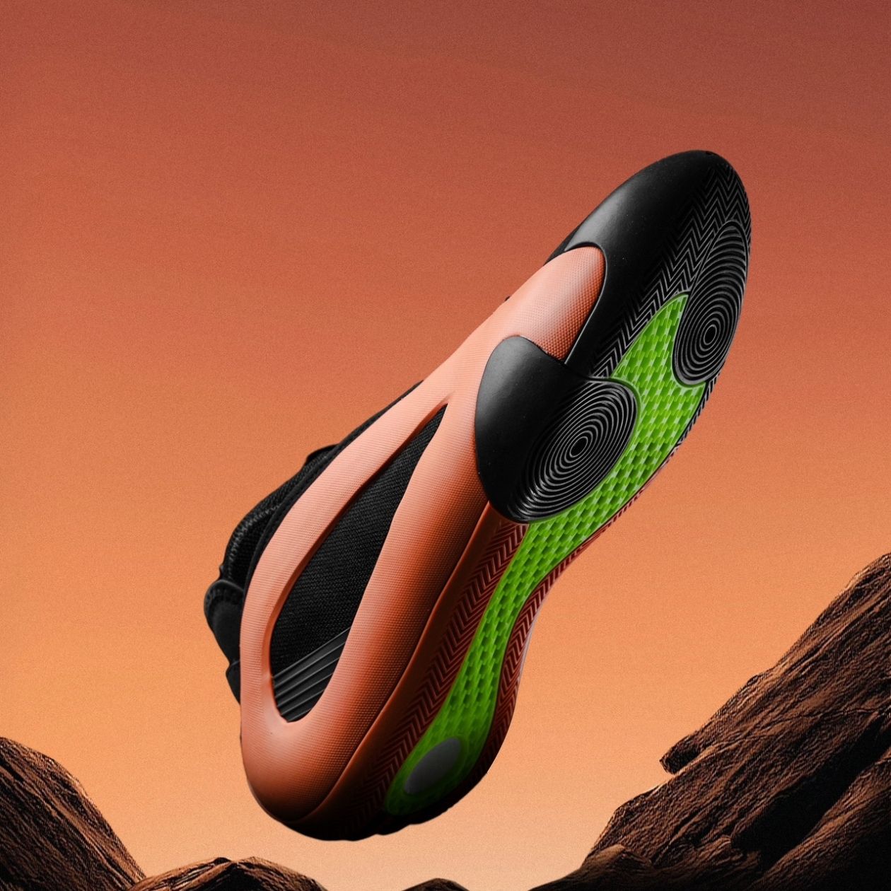 篮球明星发布全新款球鞋系列