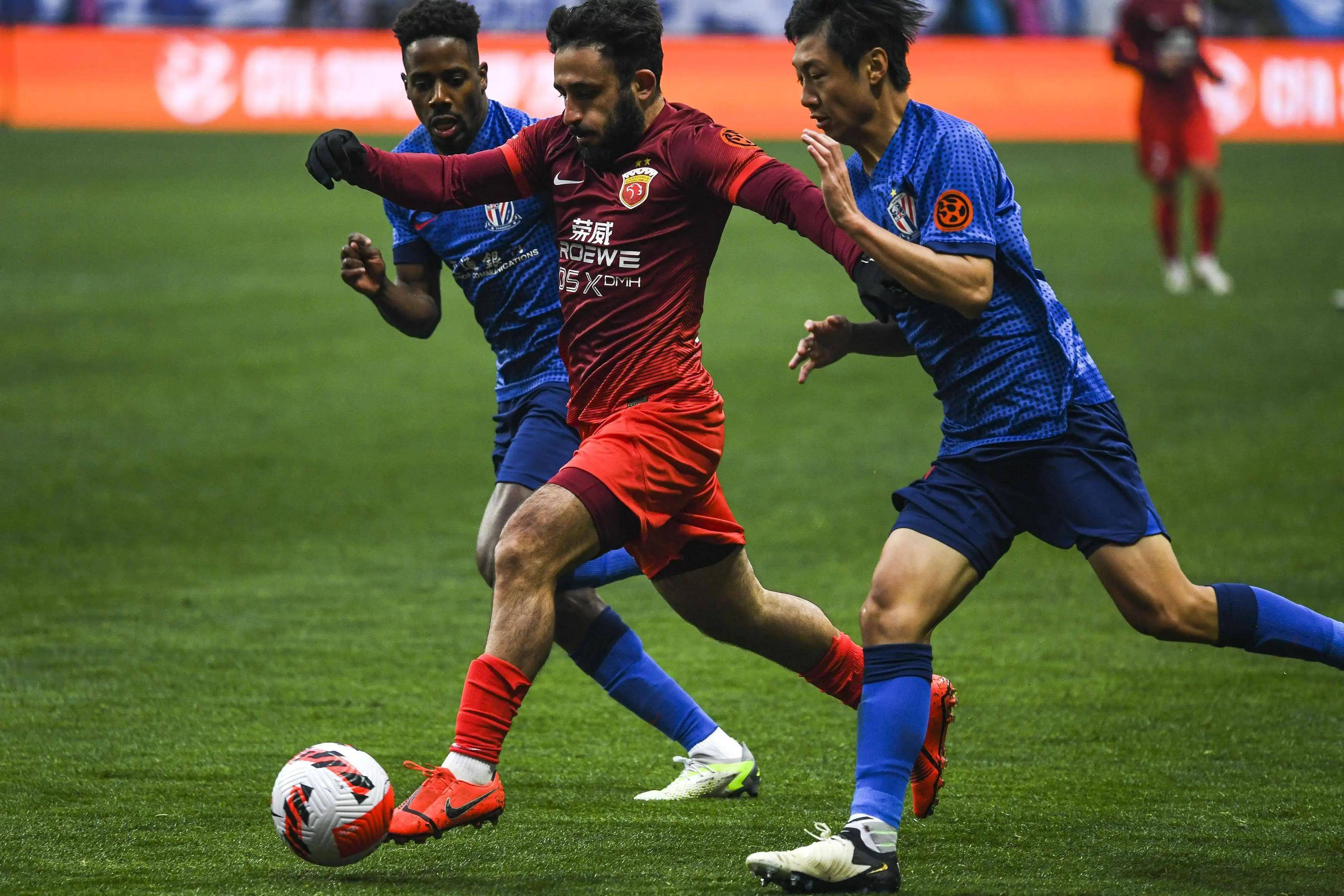 热血碰撞:中超劲旅战胜关键比赛的简单介绍 热血碰撞:中超劲旅战胜关键比赛的简单介绍