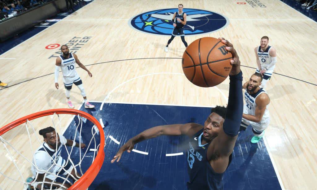 关于灰熊大胜开拓者!莫兰特砍下45分创造个人纪录的信息 关于灰熊大胜开拓者!莫兰特砍下45分创造个人纪录的信息