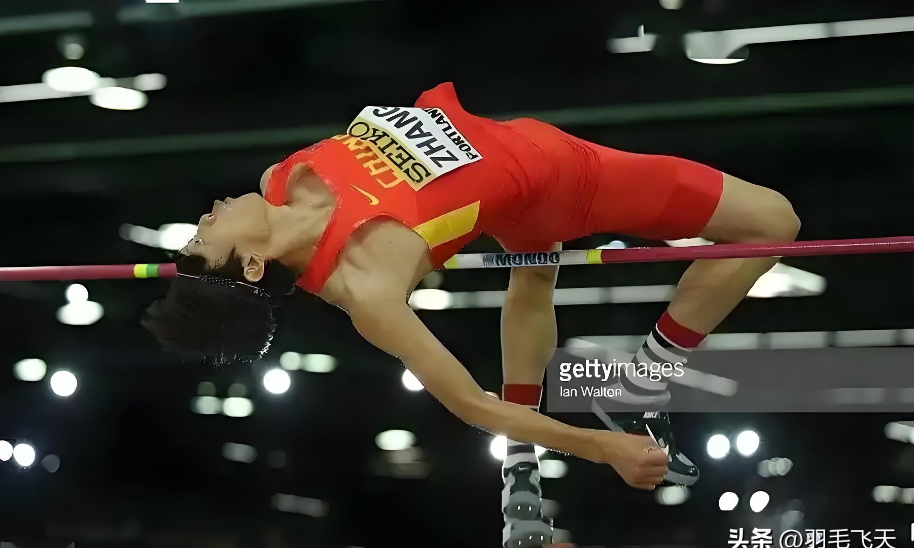 关于运动员豪气秀,高难度动作亮相的信息 关于运动员豪气秀,高难度动作亮相的信息